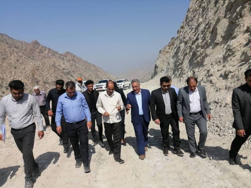 آغاز ساخت قطعه پایانی محور گمرکان_ امجز در جنوب کرمان